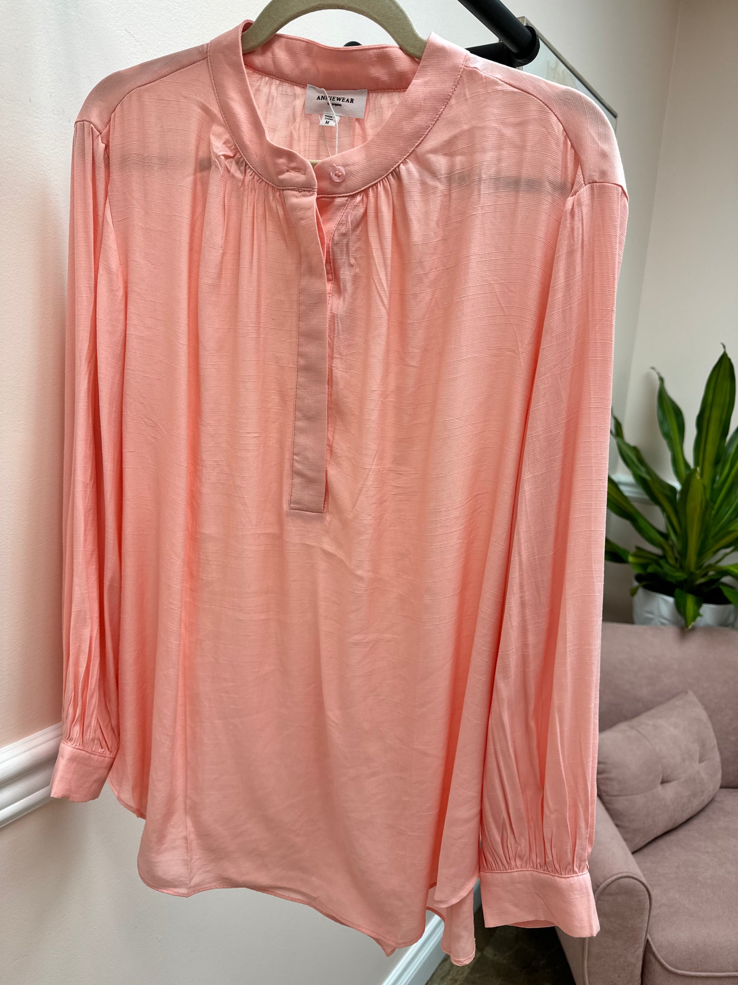 Tulip Volume Blouse