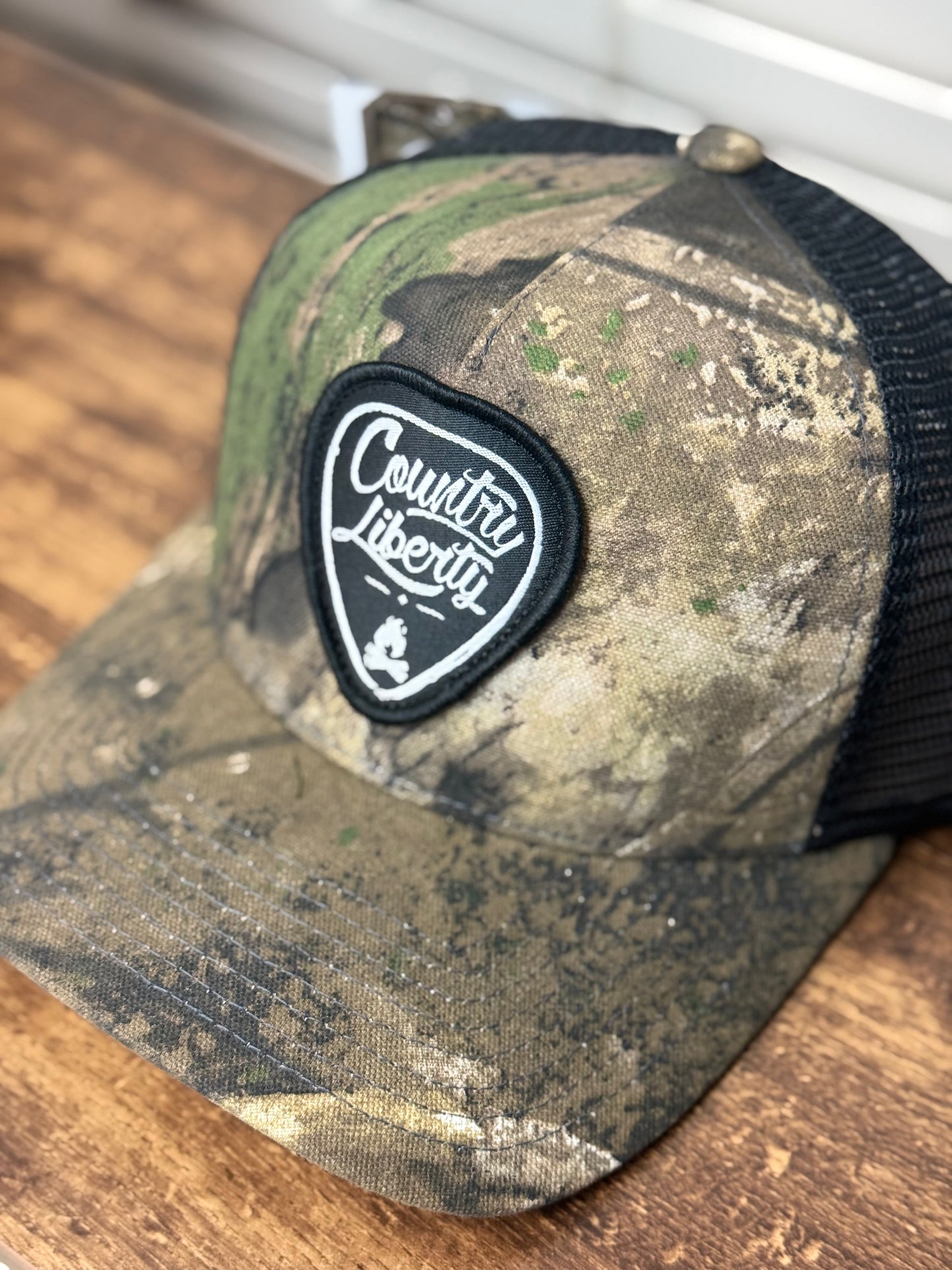 Country Liberty - Realtree Camo Meshback Hats