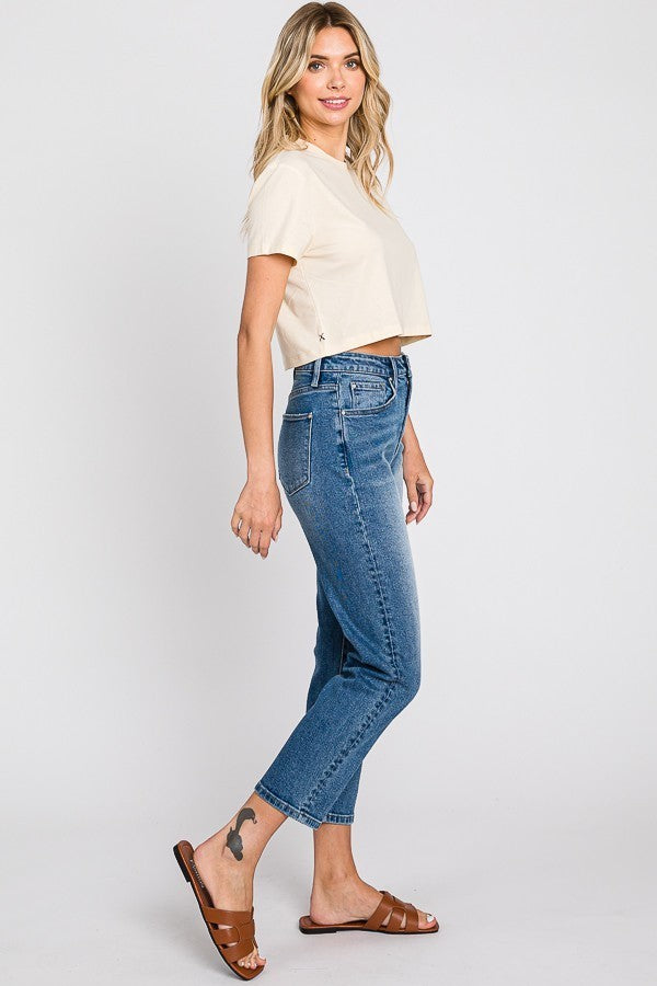 Petra HR Comfort Cropped Slim Straight Jean
