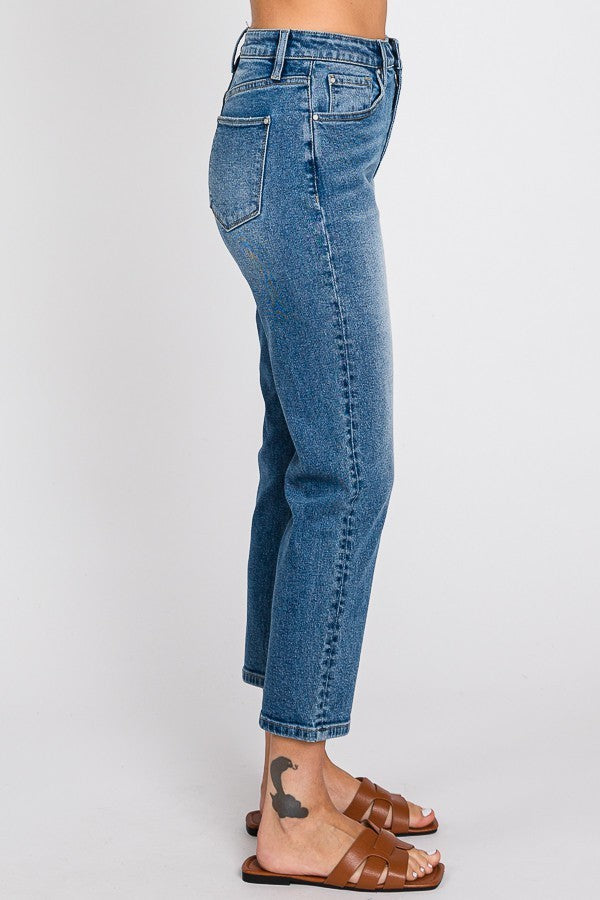 Petra HR Comfort Cropped Slim Straight Jean