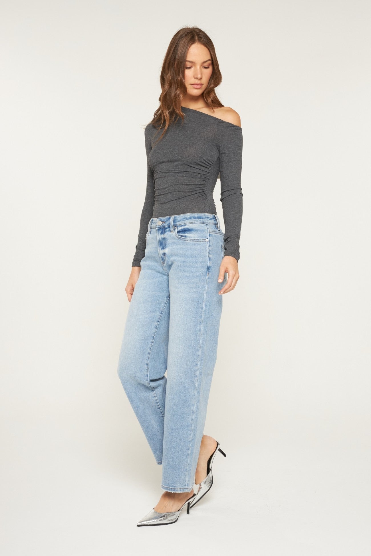 Stonewashed Soul MR Straight Leg Jean
