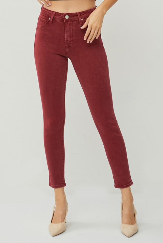 Cranberry Dreams HR Skinny Jeans - Risen