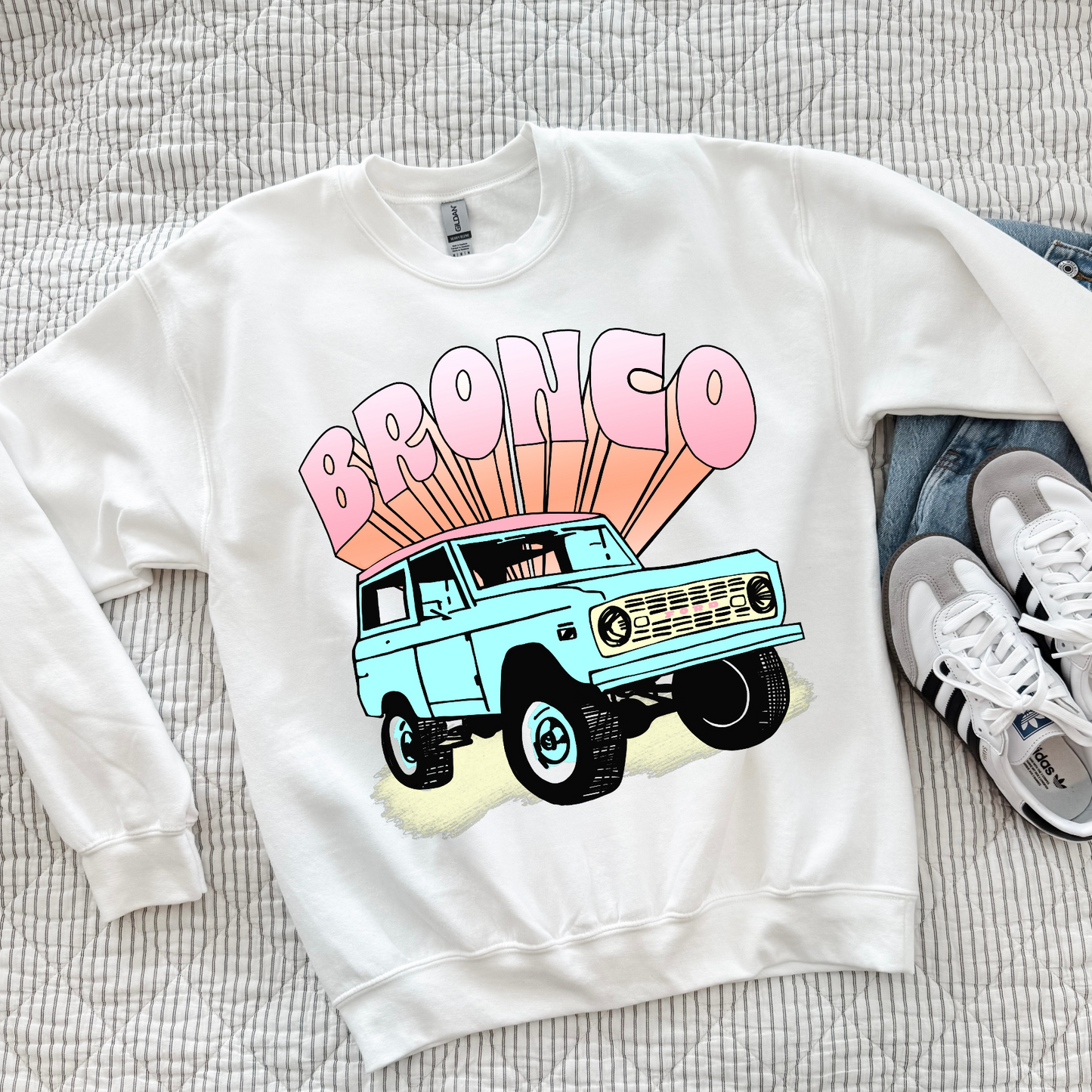 Wild Road Bronco Graphic Crewneck