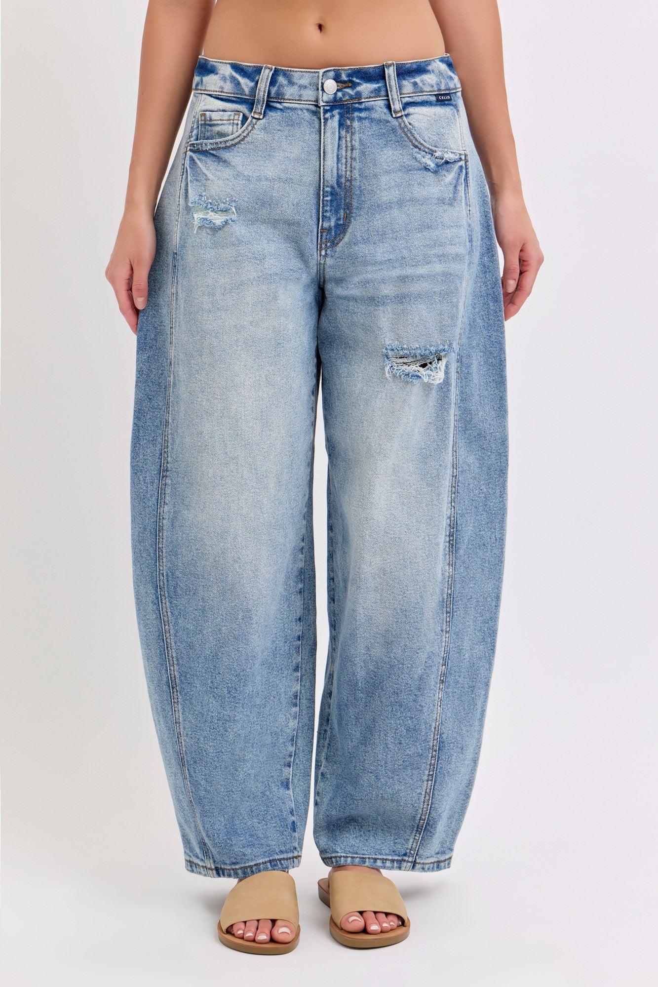 CELLO Mid Waisted Barrel Jean w/Side Panels