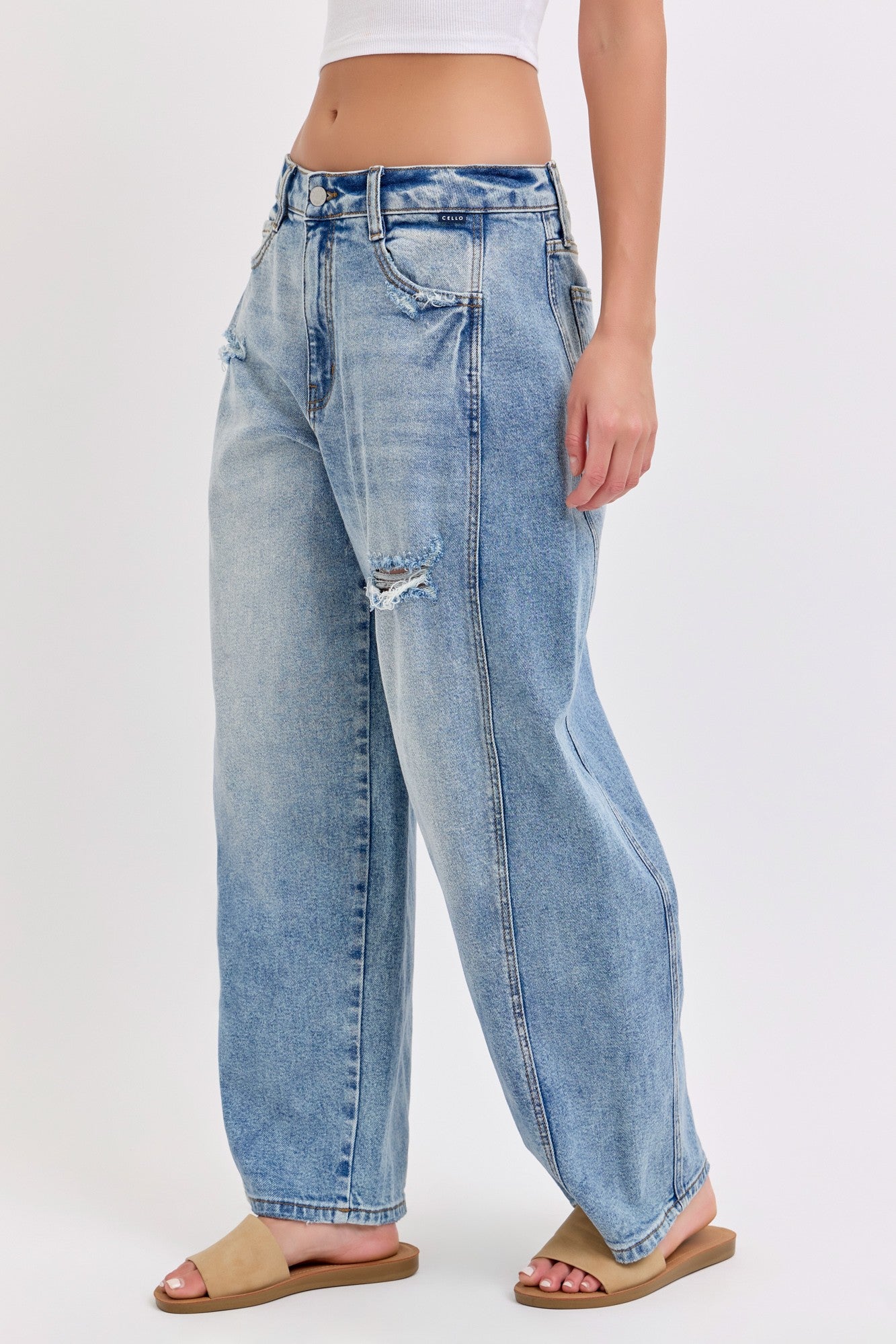 CELLO Mid Waisted Barrel Jean w/Side Panels